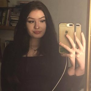 Meet your Posher, Lana